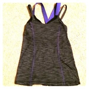 Lululemon 4 workout top
